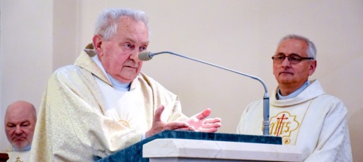 Ksiądz Prałat Karol Jarosz Honorowym Obywatelem Gminy Myślenice