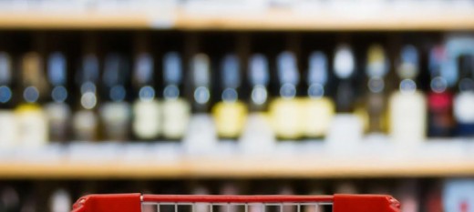 Ograniczenia w sprzedaży alkoholu na stacjach i w sklepach. Zmiany mogą wejść od 1 stycznia 2026 roku