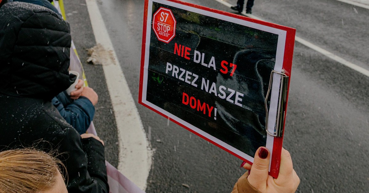 Siepraw. Rośnie sprzeciw wobec wariantów drogi S7. Mieszkańcy podpisują petycję