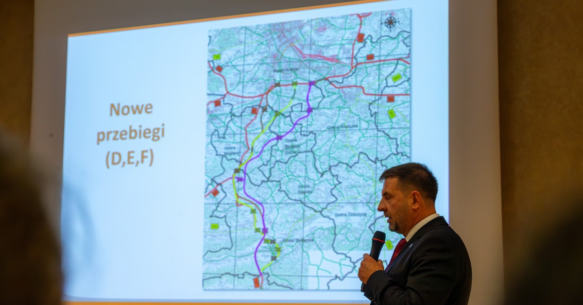 Dyrektor GDDKiA Maciej Ostrowski na temat przebiegu S7 Kraków-Myślenice: „Osobiście jestem związany z wariantem E”