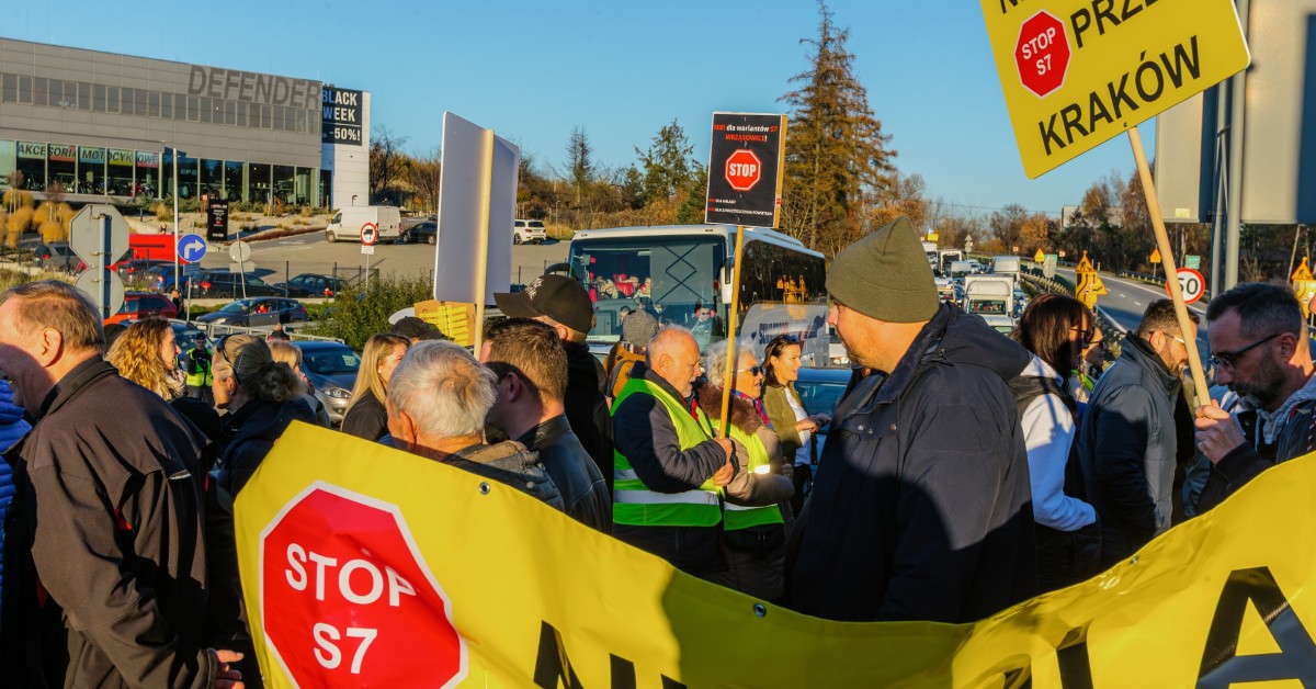 Region się budzi. Pierwszy protest przeciwko przebiegowi trasy S7 Kraków-Myślenice