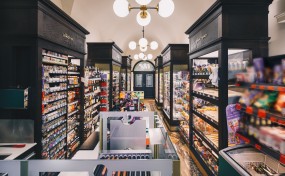 Wyposażenie sklepu spożywczego – 4 elementy, które mają znaczenie