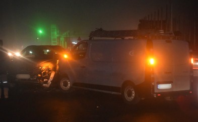 Pijany 17-latek bez prawa jazdy uciekał przed policją. Uszkodził sześć samochodów