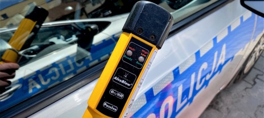 Był poszukiwany przez policję. Jeździł przez Nową Wieś pijany