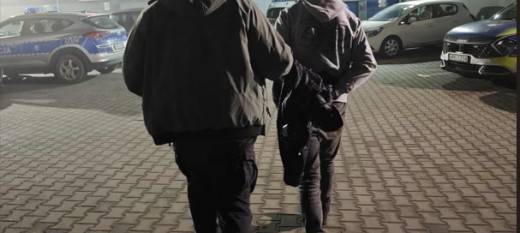 „Podłożyłem bombę w kościele w Tenczynie”. Po tym telefonie 18-latek szybko trafił w ręce policji