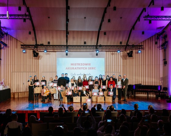 Gala wolontariatu „Mistrzowie Akuratnych Serc” wyróżniła blisko 50 wolontariuszy z 16 organizacji