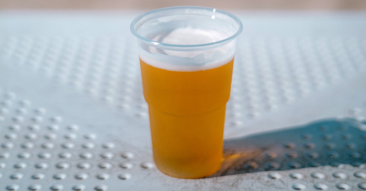 Myślenice. Nocny zakaz sprzedaży alkoholu już obowiązuje. A co z festynami i potańcówkami na świeżym powietrzu?