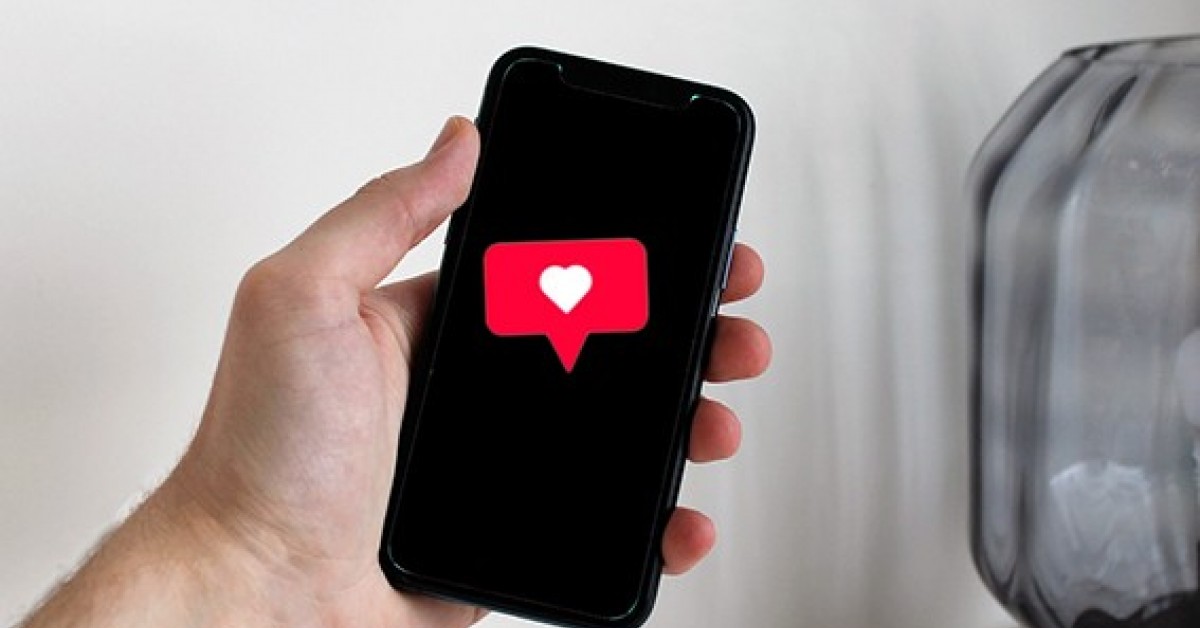 Miała być randka z Filipinką. Były nagie zdjęcia i próba szantażu. Policja przestrzega