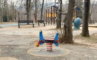 Myślenice. Plac zabaw na Zarabiu czeka rozbiórka. Burmistrz zapowiada budowe nowego