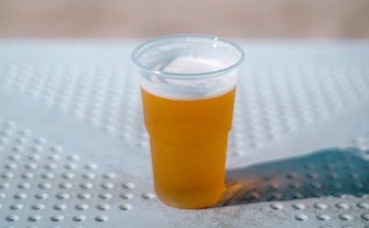 Myślenice. Nocny zakaz sprzedaży alkoholu już obowiązuje. A co z festynami i potańcówkami na świeżym powietrzu?