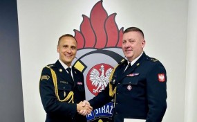 Nowy komendant PSP w Myślenicach. Mariusz Leśniakiewicz zastąpił Sławomira Kaganka
