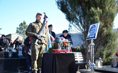Kapitan Tadeusz Pytlik - BOHATER HERO!! DZISIAJ I ZAWSZE - PAMIĘTAMY - Prof. Yvonne Pytlik, Marek Pytlik z rodzina.  Właściciele "Dallas"