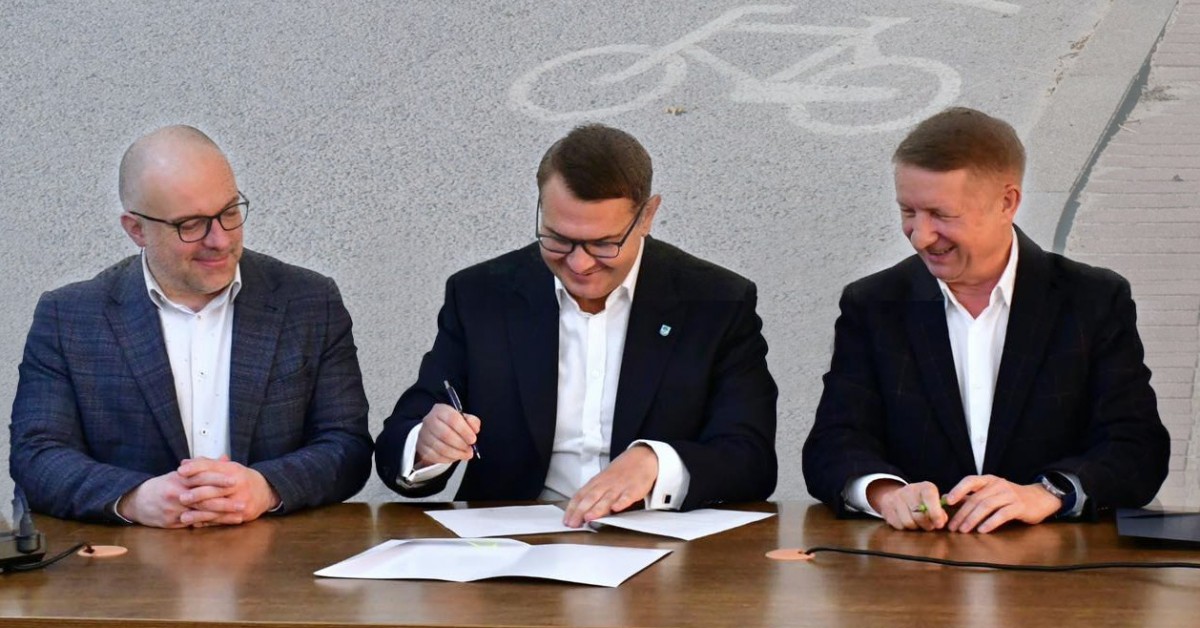 Burmistrz i Starosta podpisali list intencyjny. Czy to pierwszy krok do budowy ścieżek rowerowych w Myślenicach?