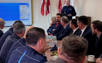 Policja i samorządowcy podsumowali rok. Narada „Razem dla Bezpieczeństwa” w Myślenicach