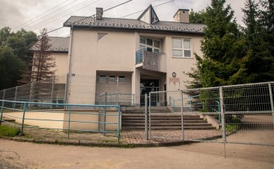 Myślenice. Zamieszanie wokół szkoły na Chełmie. Jednego dnia odwołują podpisanie umowy, drugiego znajdują wykonawcę