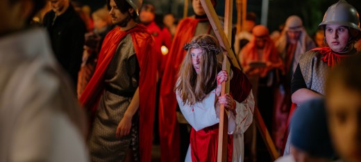 Myślenice. Ulicami miasta po raz 27. przeszła Droga Krzyżowa