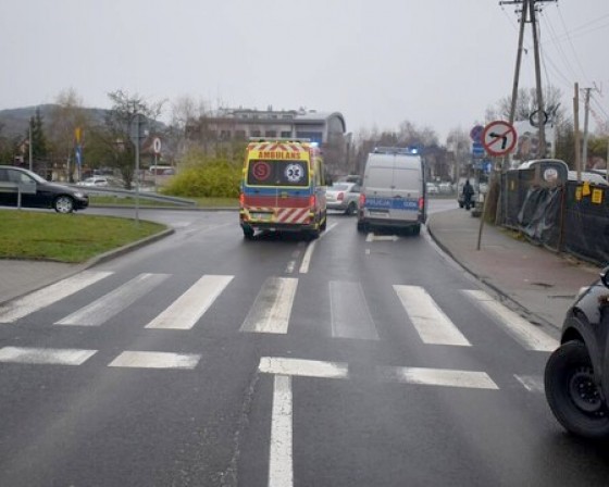 Myślenice. Nie zatrzymał się na czas. Potrącił kobietę na pasach