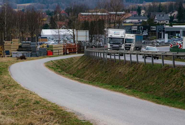 Myślenice, Krzyszkowice. Po otwarciu węzłów na zakopiance znikną lewoskręty. Bez dróg serwisowych kierowcy będą nadrabiać kilometry