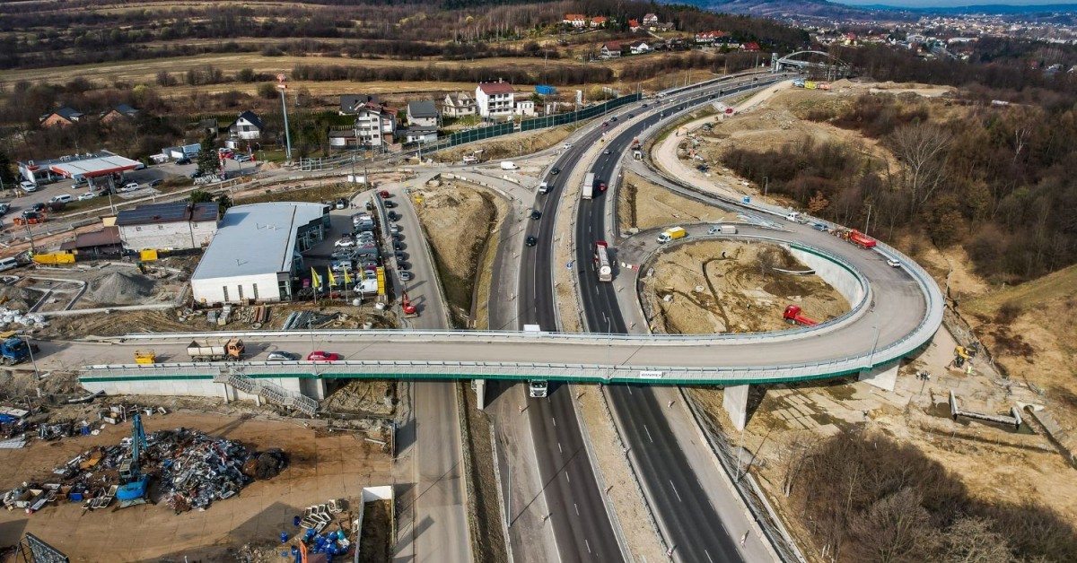 Zakopianka w Myślenicach. Budują dalej. Kierowców czekają kolejne utrudnienia