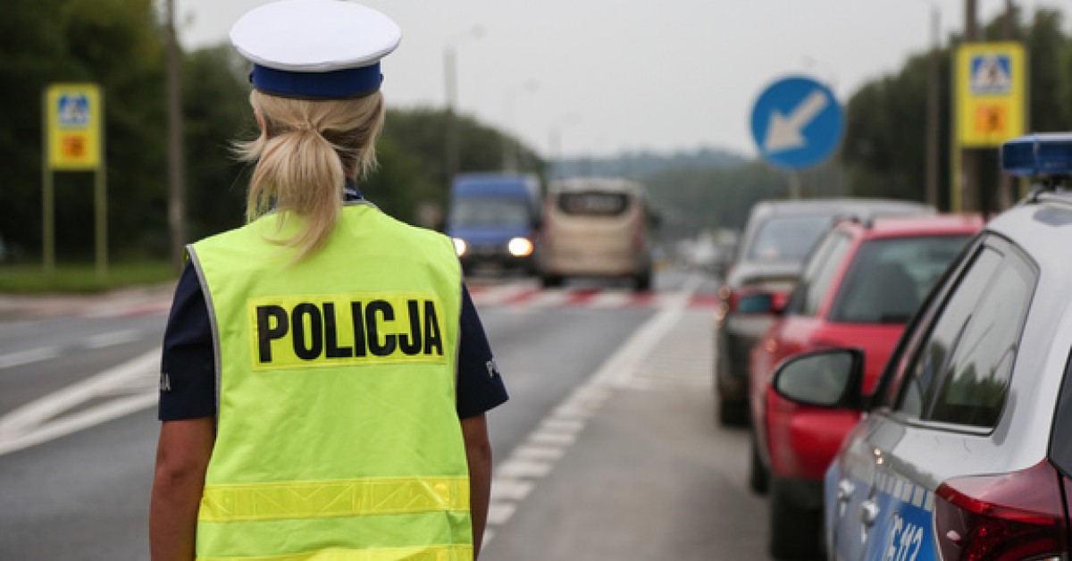 Weekend na drogach powiatu myślenickiego. Wypadki, nietrzeźwi kierowcy i policyjne kontrole