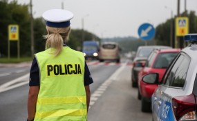 Weekend na drogach powiatu myślenickiego. Wypadki, nietrzeźwi kierowcy i policyjne kontrole