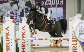 Złoto dla Anny Korus. Trzy medale dla Klubu Jeździeckiego Stajnia z Borzęty