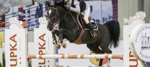 Złoto dla Anny Korus. Trzy medale dla Klubu Jeździeckiego Stajnia z Borzęty