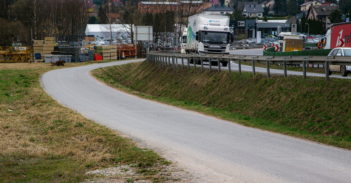 Zakopianka. Biorą się za łączenie dróg lokalnych, ale to trochę potrwa. GDDKiA ogłasza przetarg na przygotowanie inwestycji