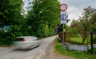 Paradoks Góry Chełm: Budują park, parking i plac zabaw, ale wjazd możliwy jest tylko dla mieszkańców