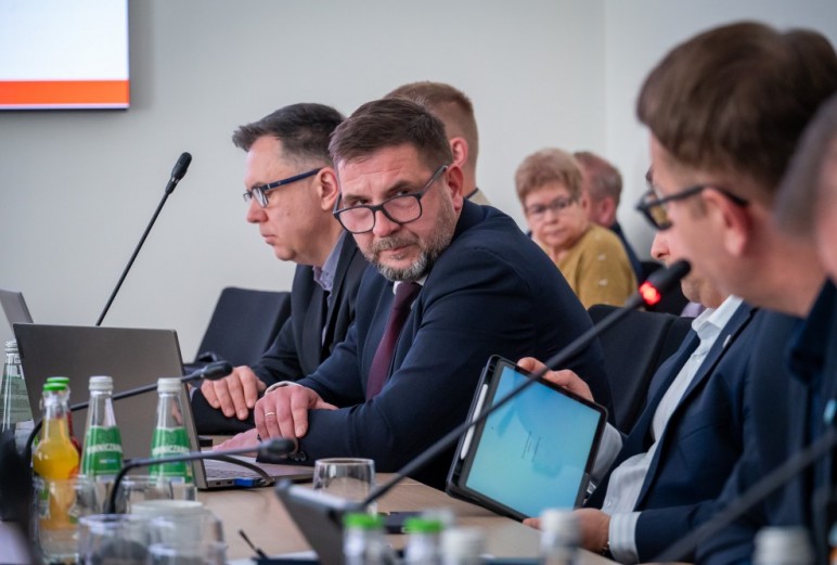 Droga S7 Kraków-Myślenice. Samorządowcy z Myślenic przepytują dyrektora GDDKiA