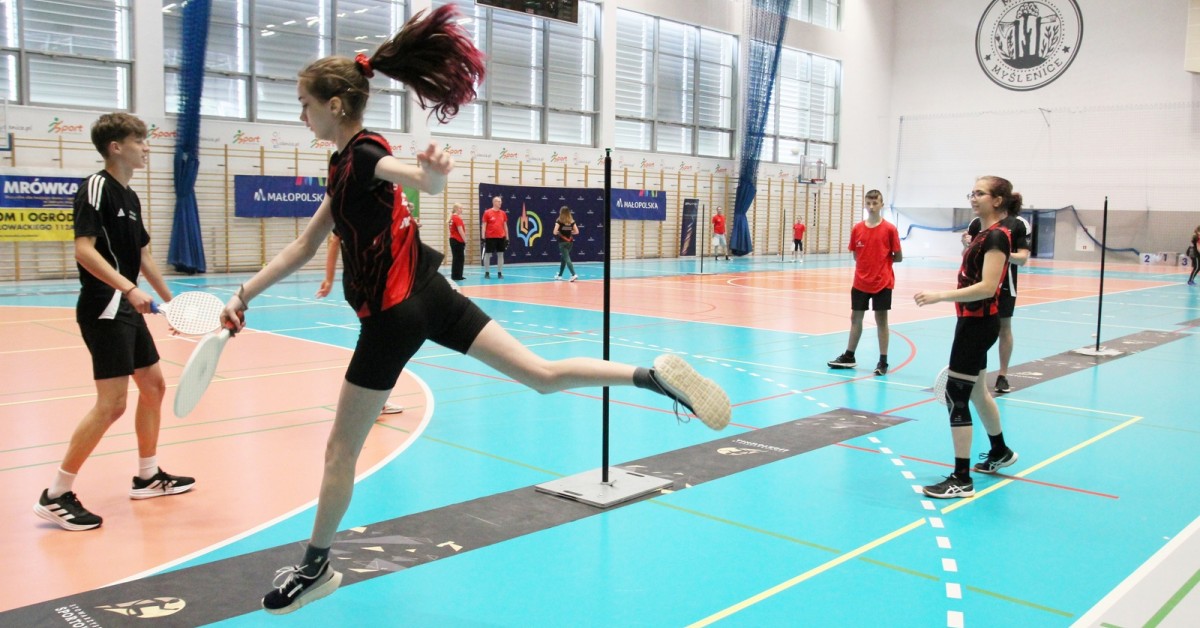 II Mistrzostwa Polski Rodzin w Speed-Ballu. „Łączymy pokolenia poprzez sport”