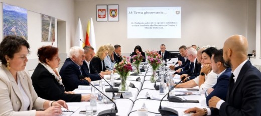 Dobczyce z absolutorium dla burmistrza. Ponad 25 mln zł na inwestycje i dodatni wynik budżetu