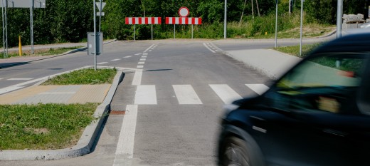 Węzeł na Zakopiance otwarty. Ślepy wylot z ronda jak portal do przyszłości. Czeka na podłączenie drogi zachodniej
