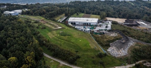 Borzęta. Smród od wysypiska ciągnie się od dwóch tygodni. Czym oddychają mieszkańcy?