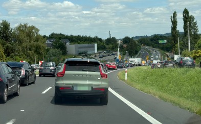 Pierwszy weekend po zmianach na Zakopiance. Kierowcy utknęli w korkach przed Krakowem