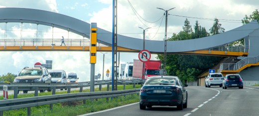 Nowy fotoradar na Zakopiance w Jaworniku. Kierowcy jadący do Myślenic muszą uważać
