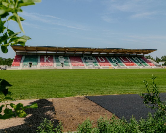 Nowy stadion w Myślenicach pod zarządem miejskiej spółki. Pierwszeństwo dla Dalinu i Respektu