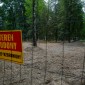 Myślenice. Miał tu być plac zabaw, ale prace wstrzymano przez... drzewa. Zastój na Zarabiu tłumaczy naczelnik Wydziału Inwestycji