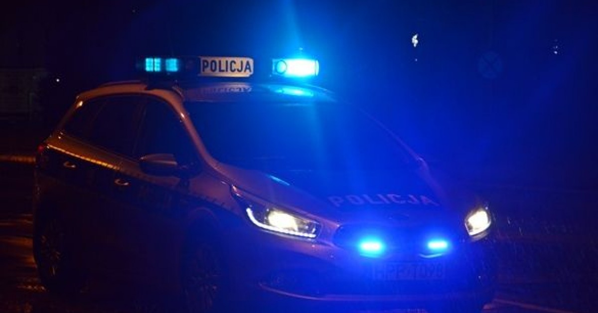 Siepraw. Strzelanina pod jednym z domów. Ranna 45-latka trafiła do szpitala, napastnik nie żyje