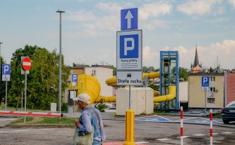 Myślenice. Płatny parking przy basenie już działa. Od września obowiązują tu nowe zasady