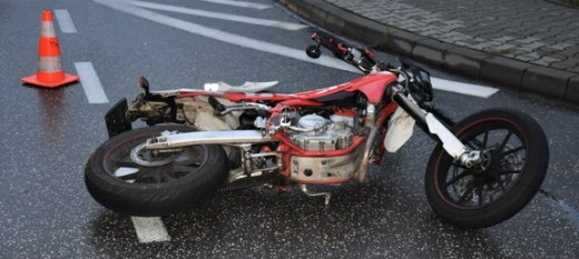 Myślenice. Motocyklista potrącił pieszego na przejściu dla pieszych