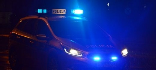 Siepraw. Strzelanina pod jednym z domów. Ranna 45-latka trafiła do szpitala, napastnik nie żyje