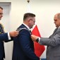 Złocisty łańcuch dla burmistrza, srebrzysty dla przewodniczącego. Samorządowcy odebrali insygnia władzy
