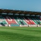 Dalin z tytułem „Zasłużony dla Gminy Myślenice”. Wręczenie odznaczenia podczas otwarcia stadionu