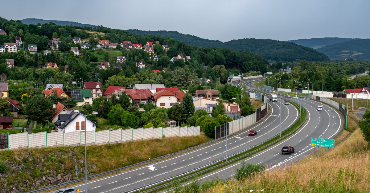 Tytuł: Remont drogi S7 między Pcimiem a Lubniem. Utrudnienia i ruch jednym pasem do końca października