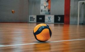5 różnic między piłką nożną halową a tradycyjną