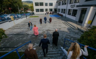 Myślenice. Nowe skrzydło w Zespole Szkół im. Andrzeja Średniawskiego otwarte. Znalazło się tu sześć pracowni