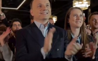 Przedterminowe wybory na prezydenta Krakowa. Wygrał Łukasz Gibała
