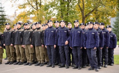 Dobczyce. Ślubowanie uczniów mundurowych klas pierwszych