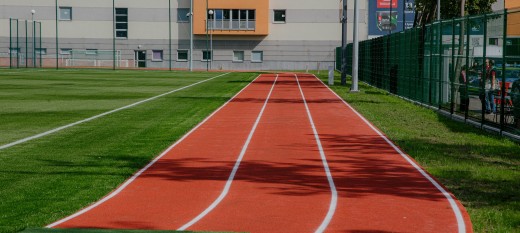 Myślenice. Bieżnia wokół stadionu miejskiego oddana dla biegaczy